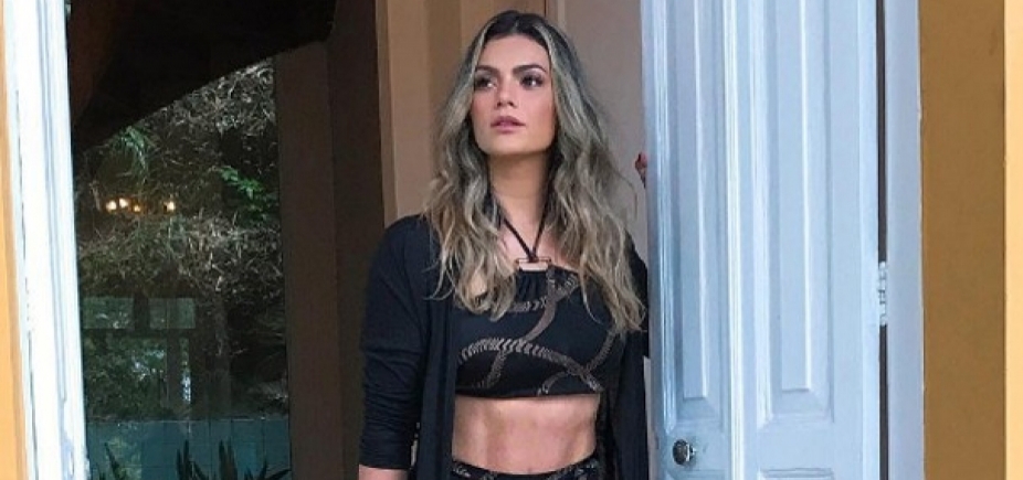 Kelly Key ostenta abdômen trincado após gravidez: \ [Kelly Key ostenta abdômen trincado após gravidez: \