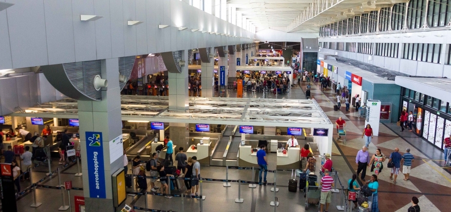 Vinci minimiza construção de 2ª pista no Aeroporto de Salvador: \ [Vinci minimiza construção de 2ª pista no Aeroporto de Salvador: \