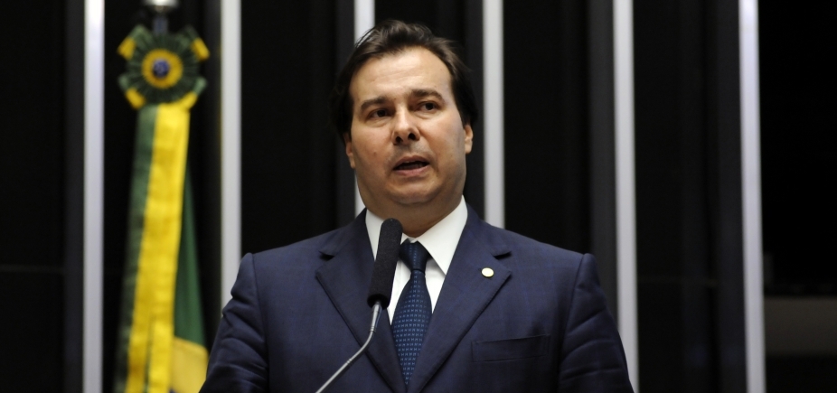 Rodrigo Maia chora ao homologar acordo de recuperação fiscal do Rio: [Rodrigo Maia chora ao homologar acordo de recuperação fiscal do Rio:
