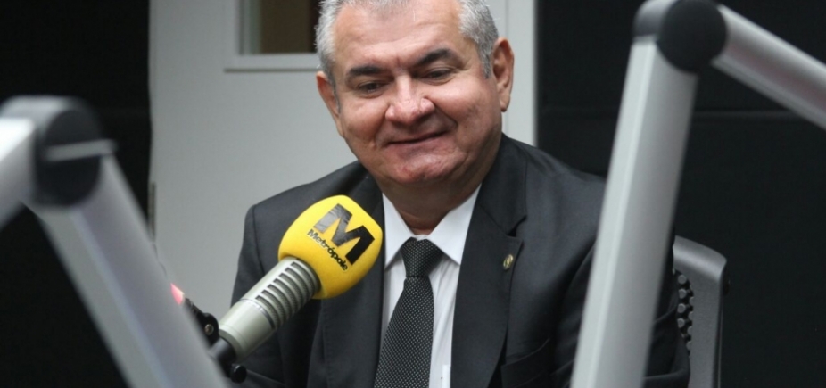 Aliado, Coronel nega apoio à Rui em 2018 e prega candidatura do PSD: [Aliado, Coronel nega apoio à Rui em 2018 e prega candidatura do PSD: