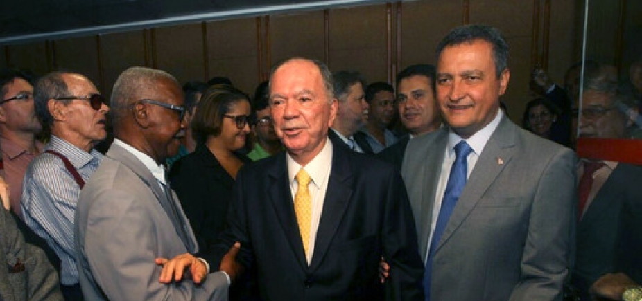 Governador em exercício viaja para Brasília para cobrar empréstimo: [Governador em exercício viaja para Brasília para cobrar empréstimo:
