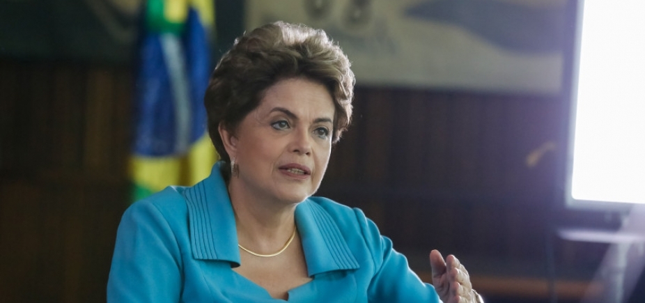 Dilma rebate ex-ministro e diz que relato de Palocci é uma \ [Dilma rebate ex-ministro e diz que relato de Palocci é uma \
