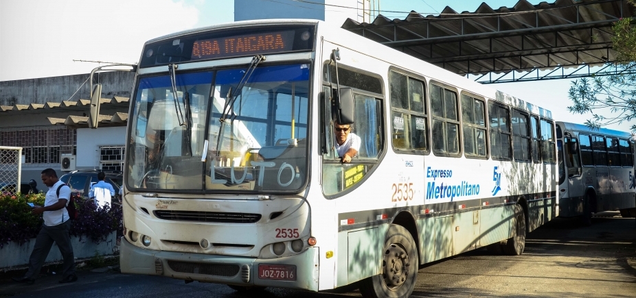 Linhas metropolitanas serão licitadas até 31 de dezembro, diz Rui: [Linhas metropolitanas serão licitadas até 31 de dezembro, diz Rui: