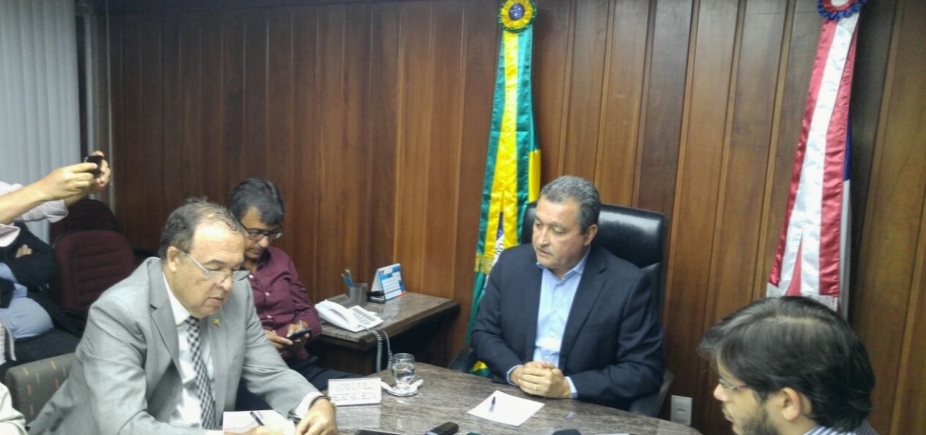Rui diz que Bahia bate recorde de aposentadorias: [Rui diz que Bahia bate recorde de aposentadorias: