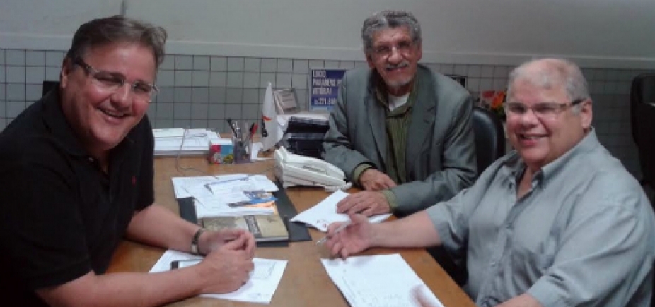 Prefeito de Conquista defende Lúcio no comando do PMDB: [Prefeito de Conquista defende Lúcio no comando do PMDB: