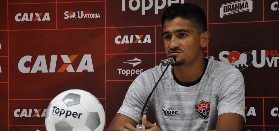 Zagueiro detona atuação do Vitória contra o São Paulo: [Zagueiro detona atuação do Vitória contra o São Paulo: