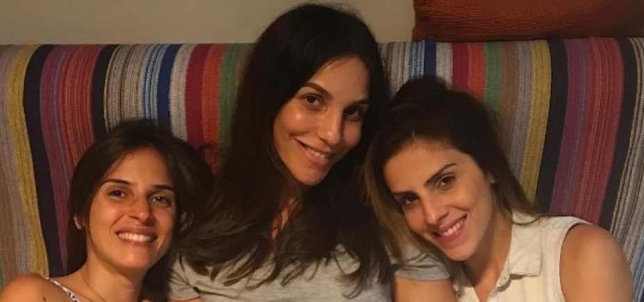 Grávida de duas meninas, Ivete Sangalo é \ [Grávida de duas meninas, Ivete Sangalo é \