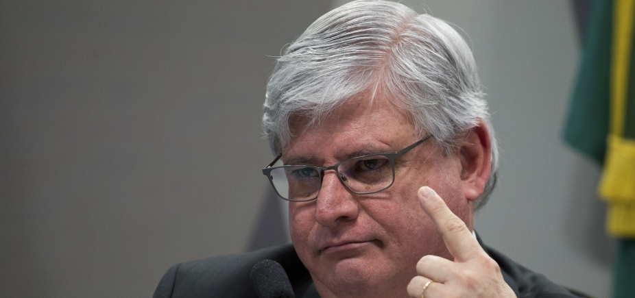 Janot diz que entrega dos novos áudios pela J&F foi uma [Janot diz que entrega dos novos áudios pela J&F foi uma