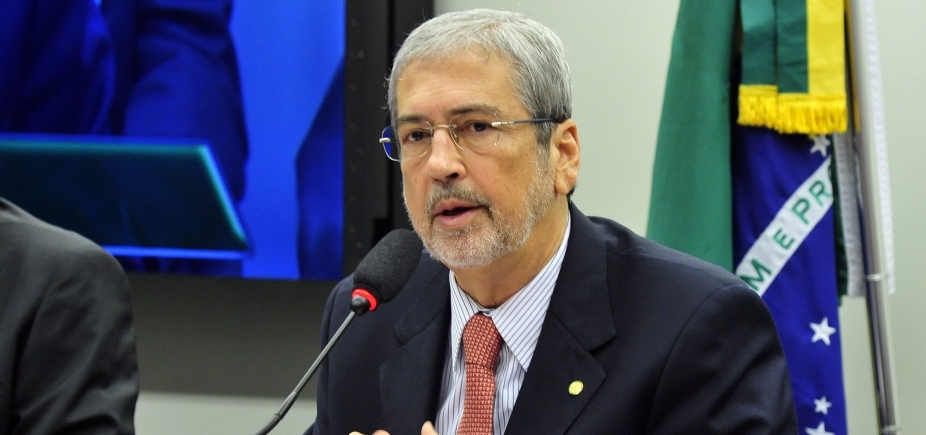 Nilo volta a chamar Imbassahy de [Nilo volta a chamar Imbassahy de