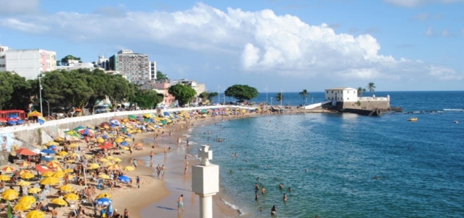 Presidente da Ama Barra cobra implantação de quiosques pela Prefeitura: [Presidente da Ama Barra cobra implantação de quiosques pela Prefeitura:
