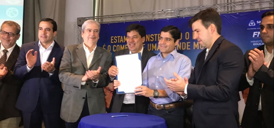 Pinheiro nega candidatura em 2018 e aposta em vantagem de Neto: [Pinheiro nega candidatura em 2018 e aposta em vantagem de Neto: