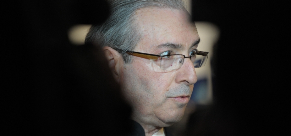 Cunha espera negociar delação com Raquel Dodge: [Cunha espera negociar delação com Raquel Dodge: