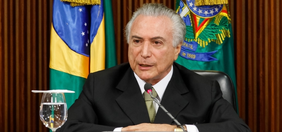 Temer vetará artigo de reforma classificada como [Temer vetará artigo de reforma classificada como