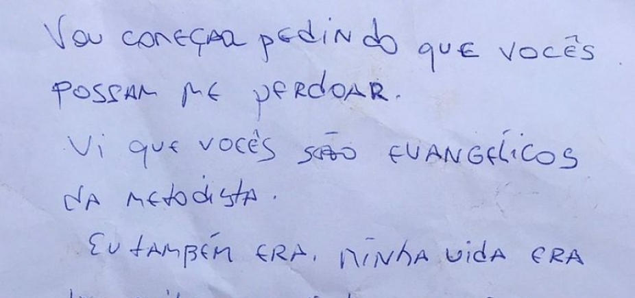 Arrependido, ladrão devolve carro roubado e pede perdão em carta: [Arrependido, ladrão devolve carro roubado e pede perdão em carta: