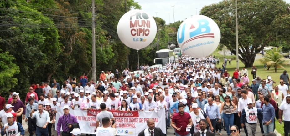Representante da UPB critica falta de apoio federal: \ [Representante da UPB critica falta de apoio federal: \