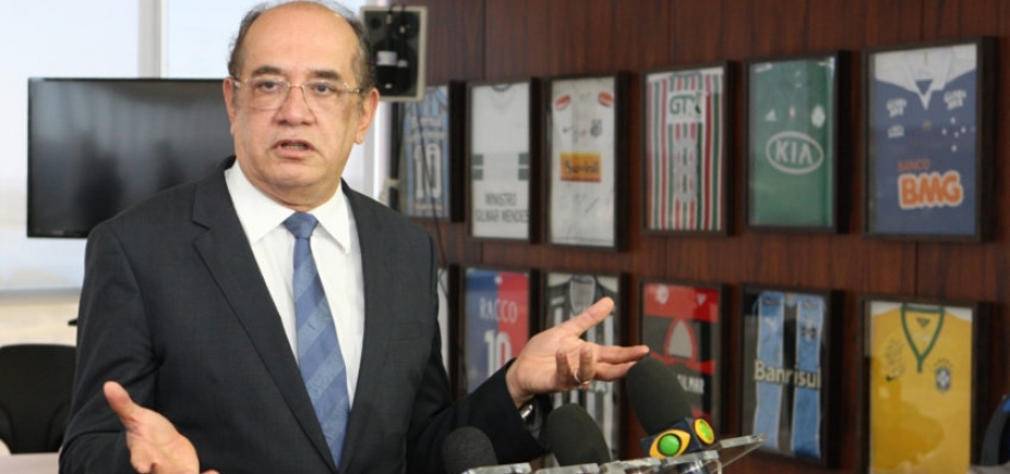 Questionado sobre briga com Barroso, Gilmar se esquiva: [Questionado sobre briga com Barroso, Gilmar se esquiva: