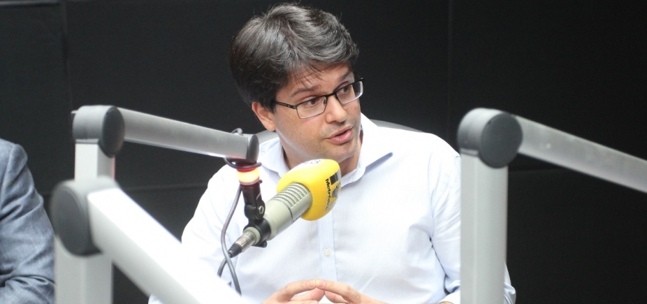 Bellintani ressalta processo democrático do Bahia: \ [Bellintani ressalta processo democrático do Bahia: \