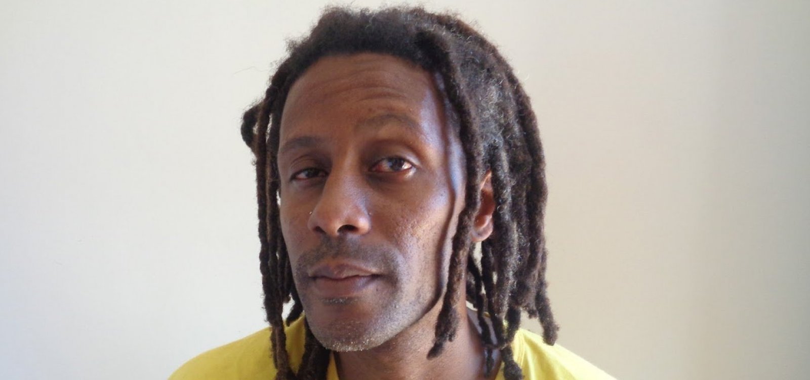 [PolÃ­cia afirma que estilhaÃ§os atingiram ator e vÃ­tima rebate: 'NÃ£o foi de raspÃ£o']