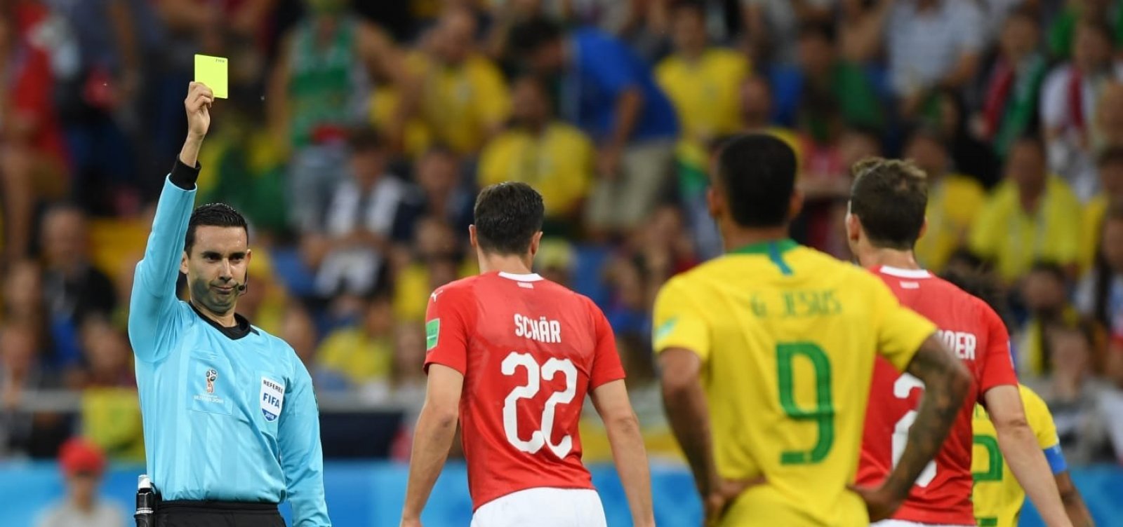 [Brasil e Suíça empatam em 1 a 1 em jogo com arbitragem contestada]