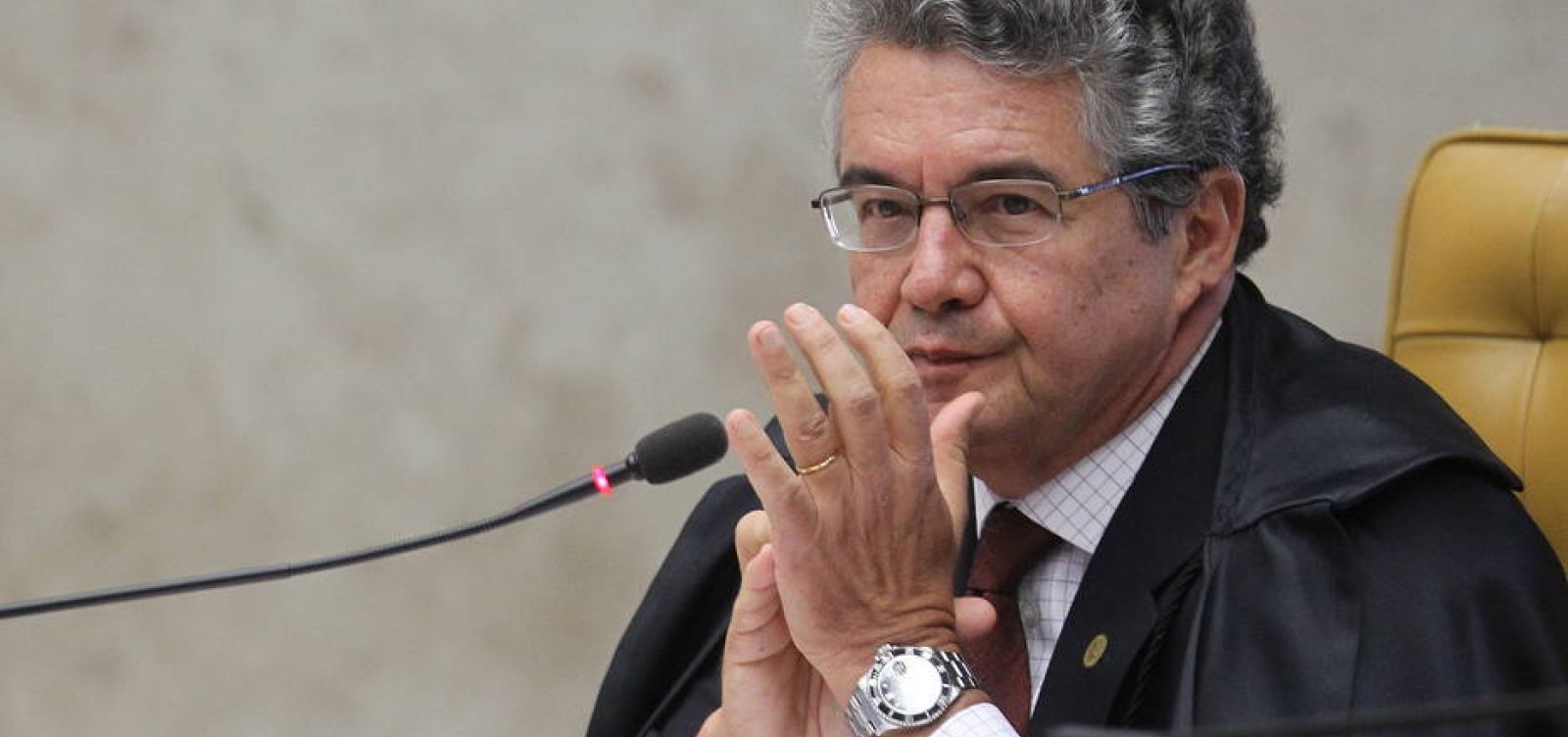 [Em Portugal, ministro do STF diz que prisão de Lula é 'ilegal e viola a Constituição']