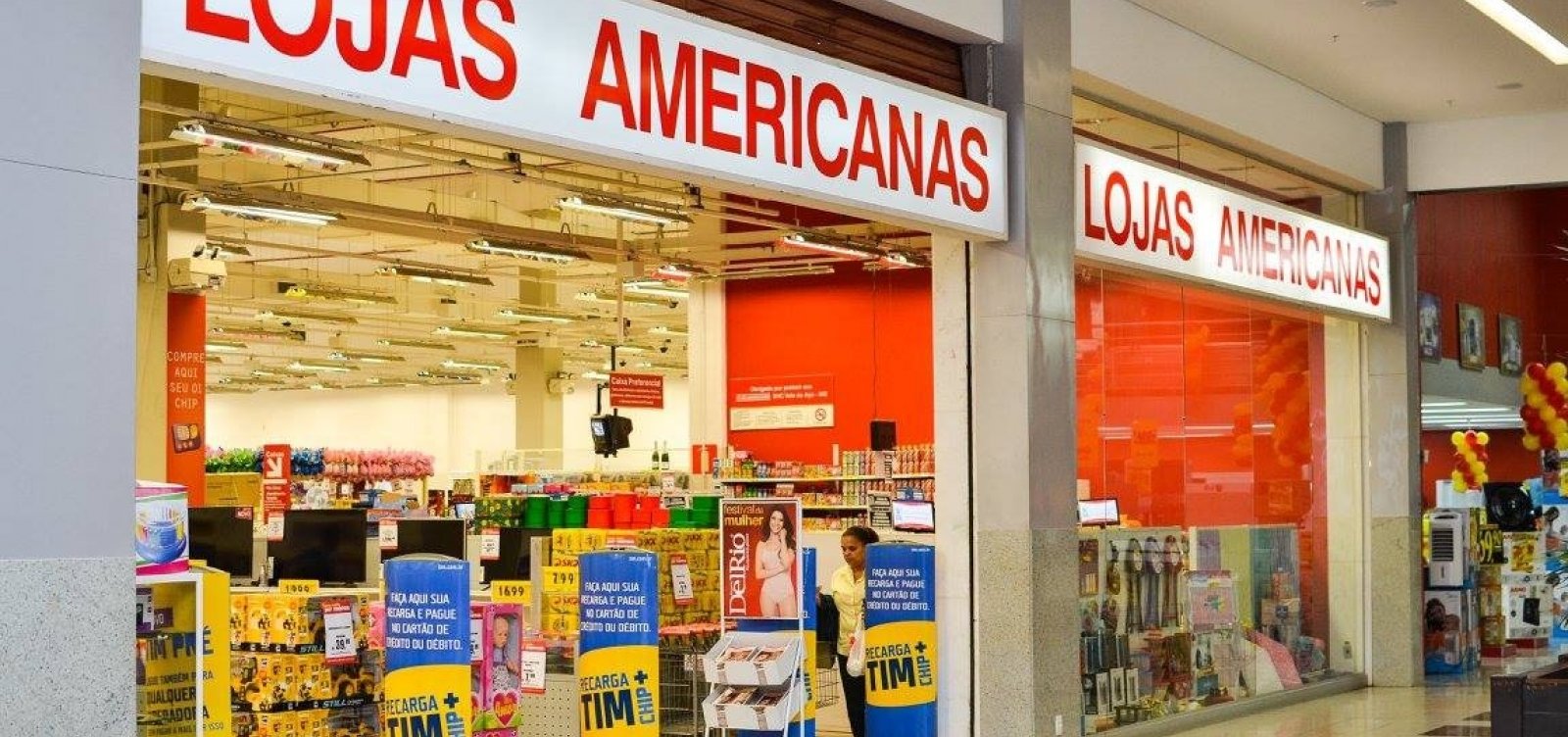 [Lojas Americanas vai indenizar mulher que foi obrigada a limpar xixi no chão de unidade]