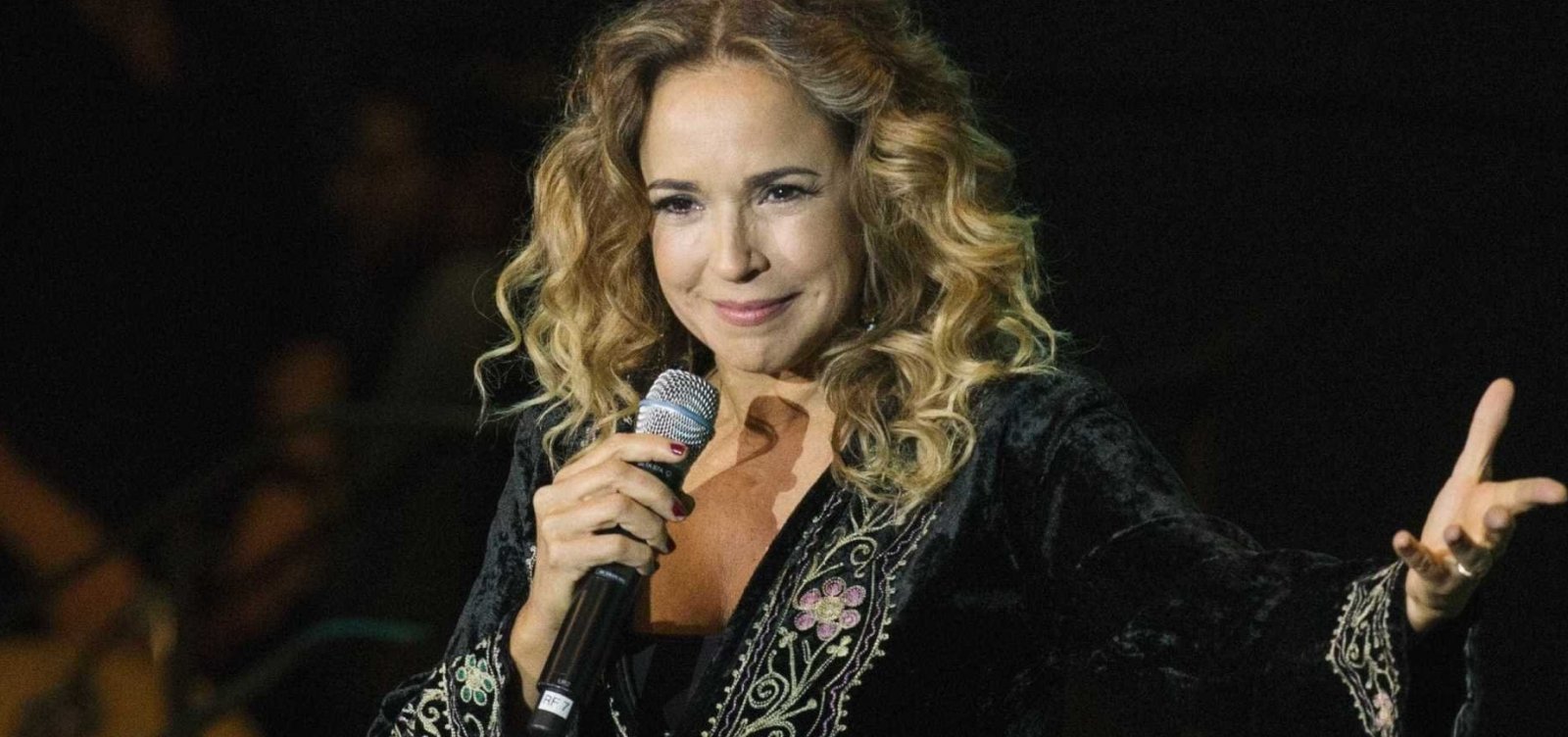 [Daniela Mercury protesta contra censura a 'Jesus Travesti': 'Nossa Constituição não é a Bíblia']