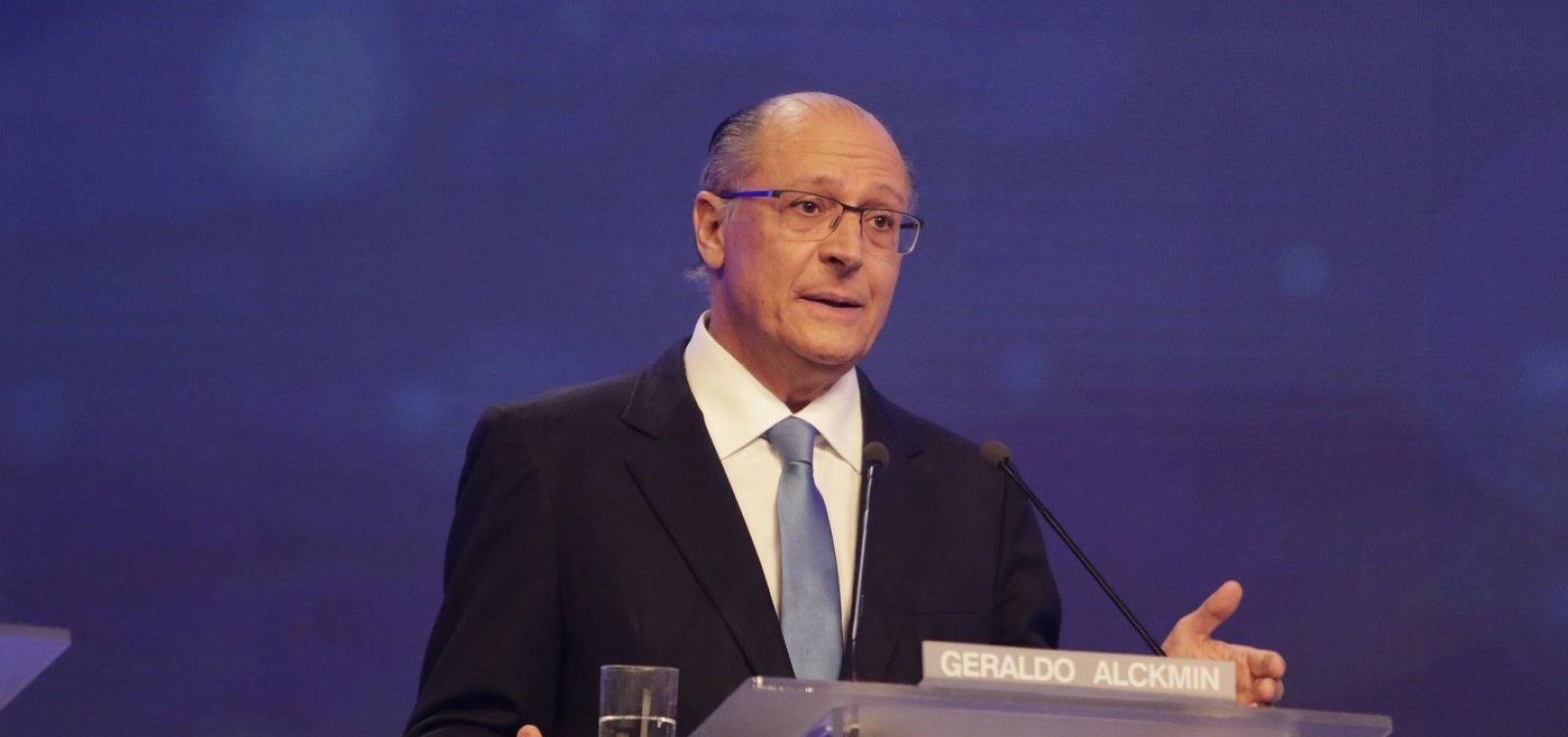[ ‘Espero que esse processo não tenha vindo do Palácio’, diz Alckmin sobre pedido de Meirelles]