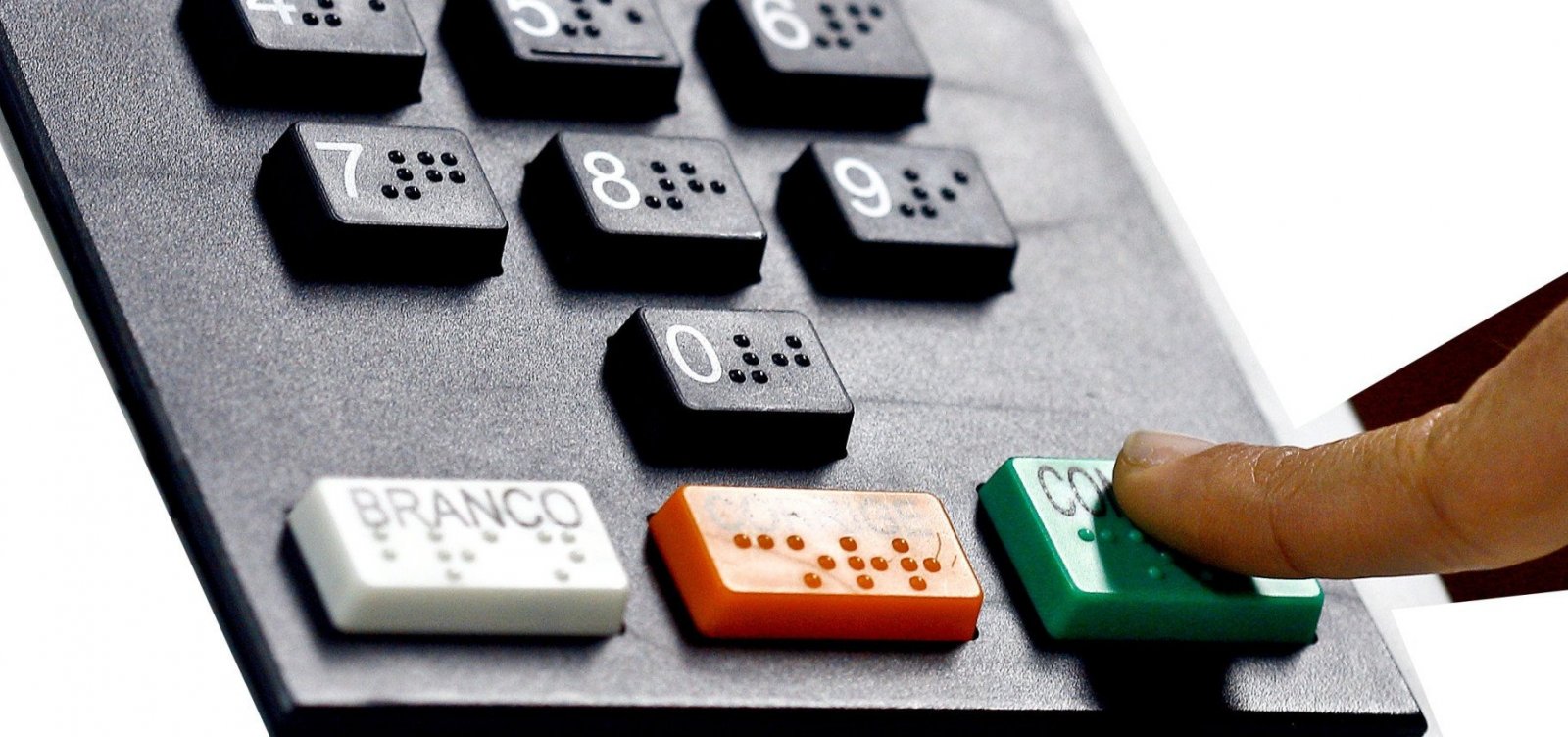 [Agenda: candidatos ao governo da Bahia têm agenda movimentada hoje ]