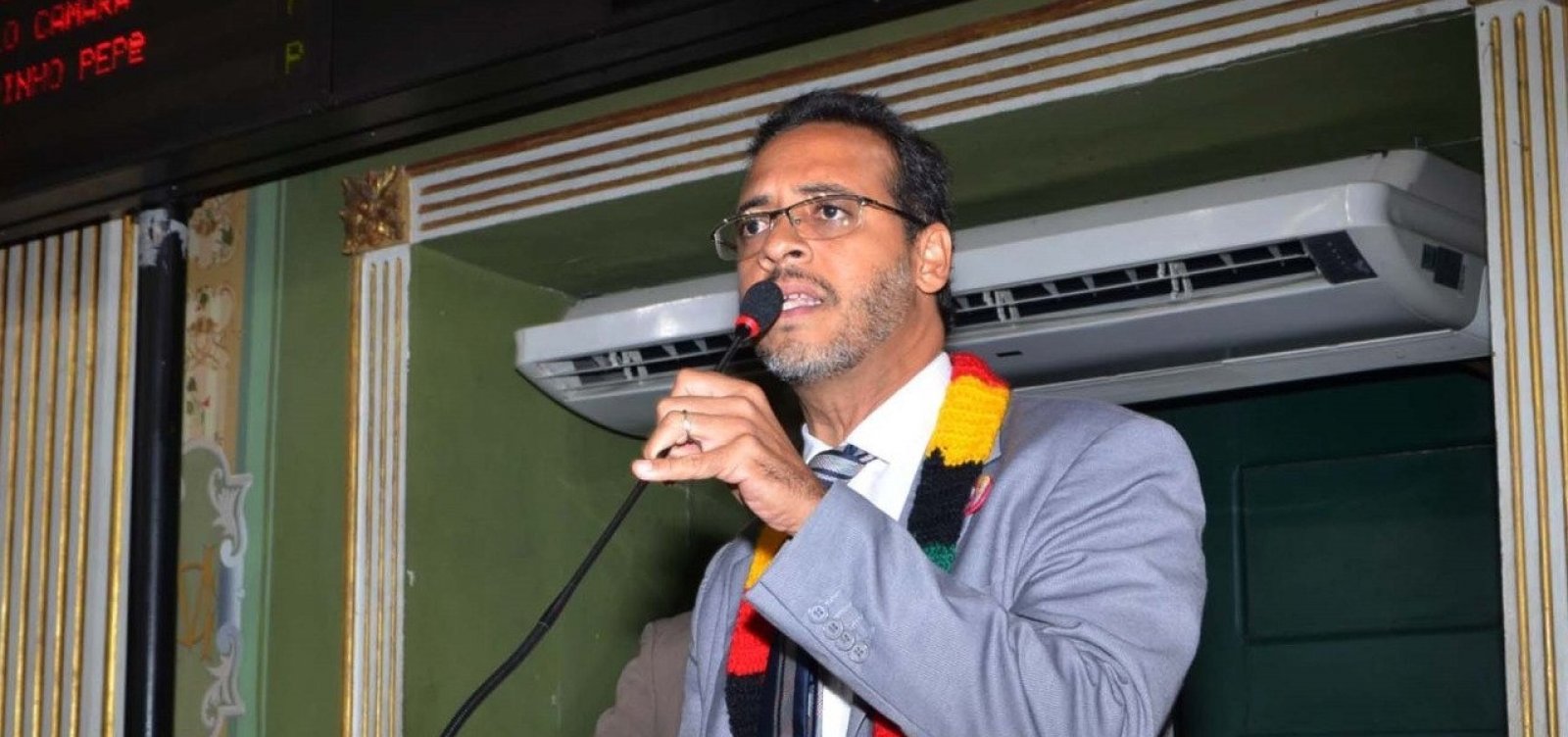 [Candidatura de Hilton Coelho é indeferida pelo TRE-BA]