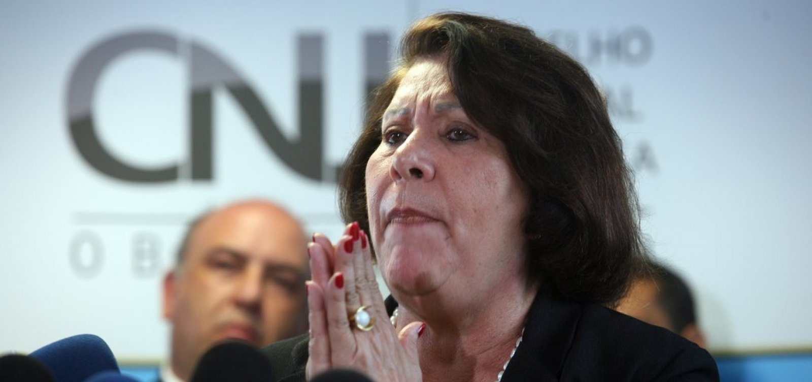[Eliana Calmon avalia que 'exagero' pedir investigaÃ§Ã£o contra filho de Bolsonaro]