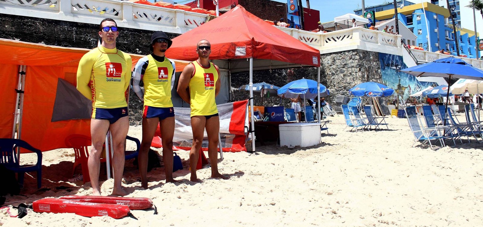 [Prefeito anuncia contratação de novos salva-vidas através do Reda]