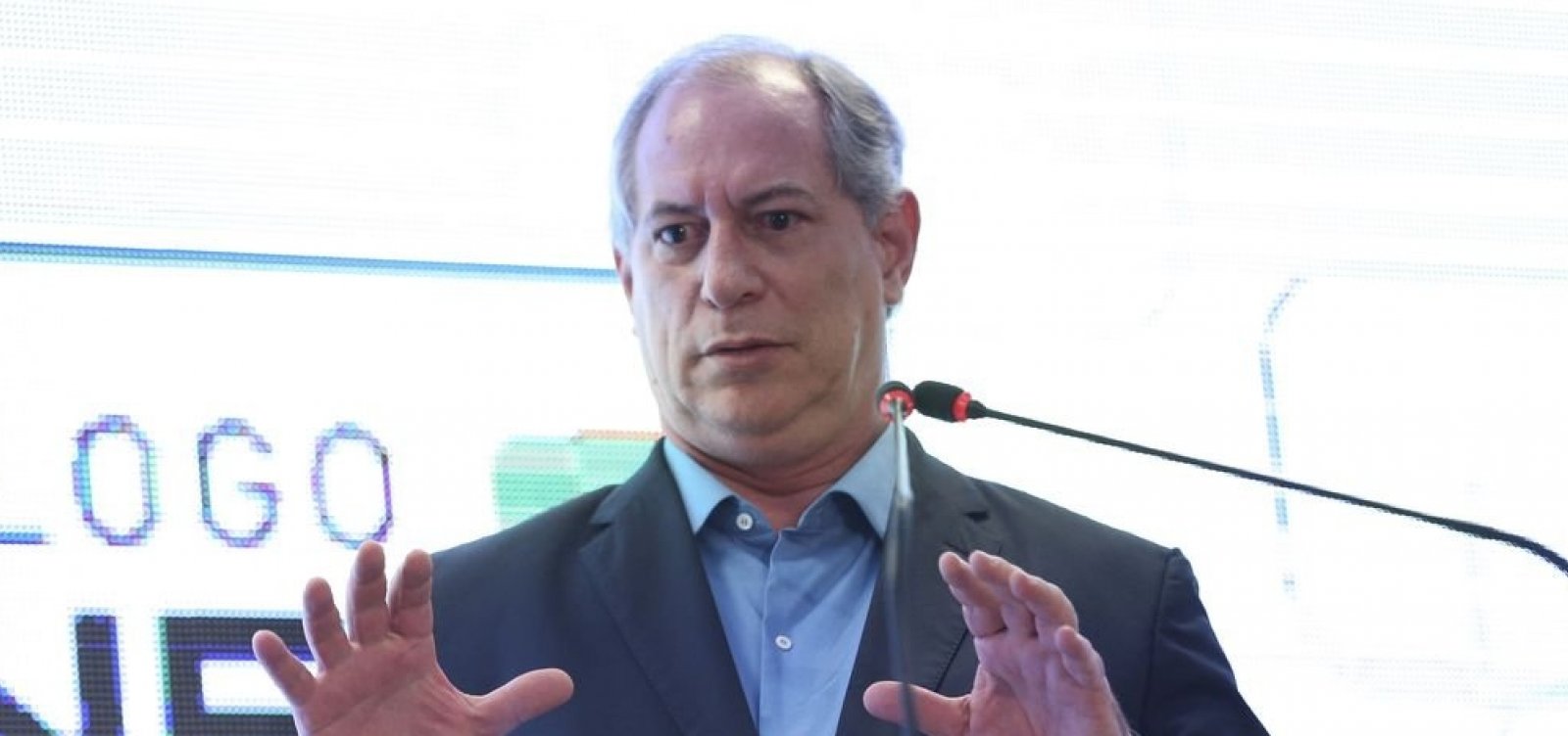 [Ciro critica PT e diz torcer por Bolsonaro: 'Sou obrigado a desejar que dê tudo certo']