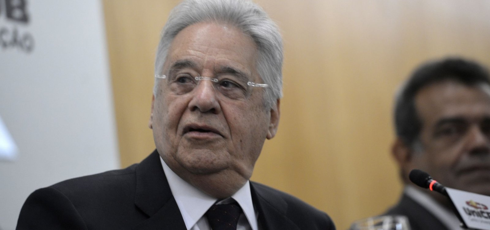 ['Pessoas razoáveis já não têm espaço no Brasil', diz FHC]