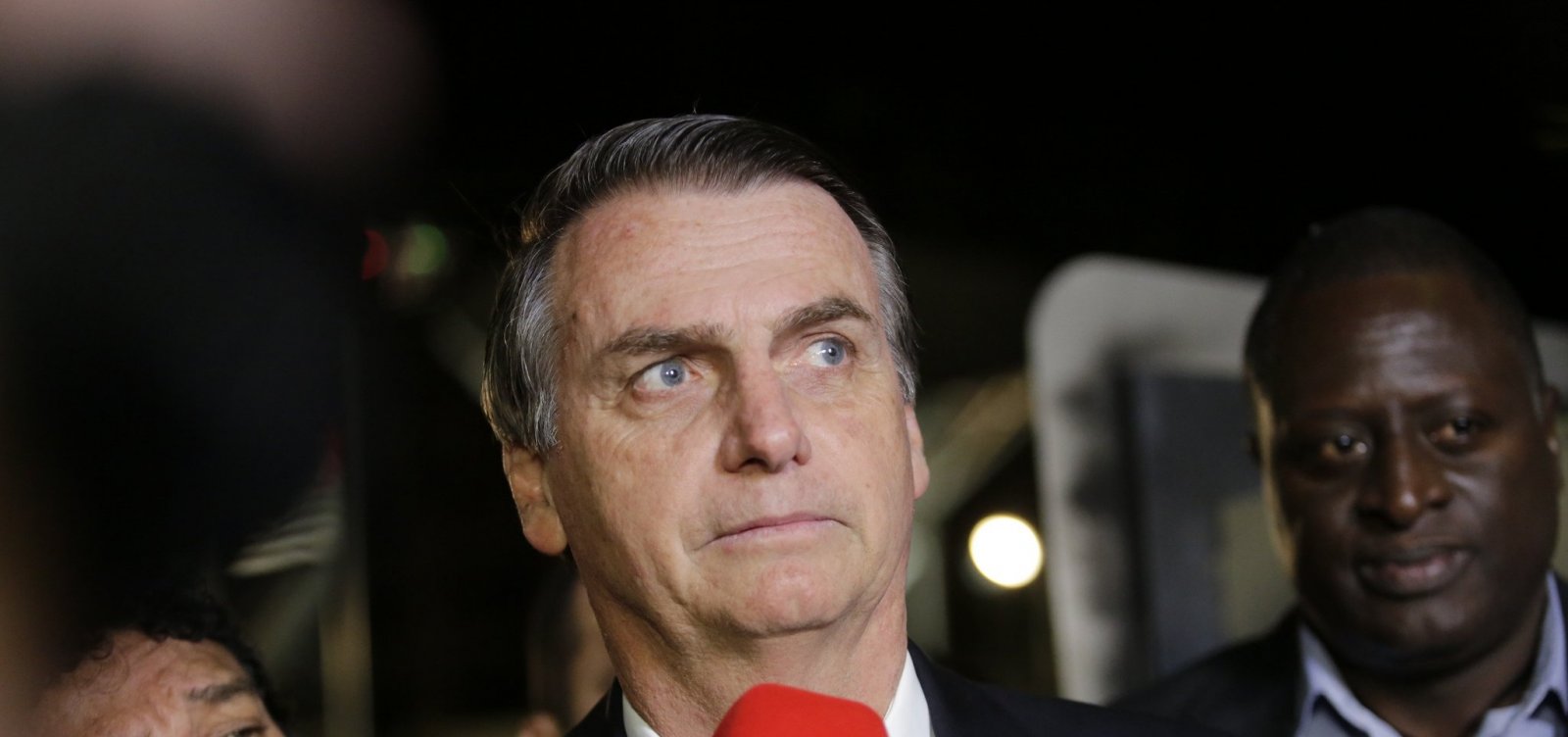 [Técnicos do TSE apontam 17 irregularidades em contas eleitorais de Bolsonaro]