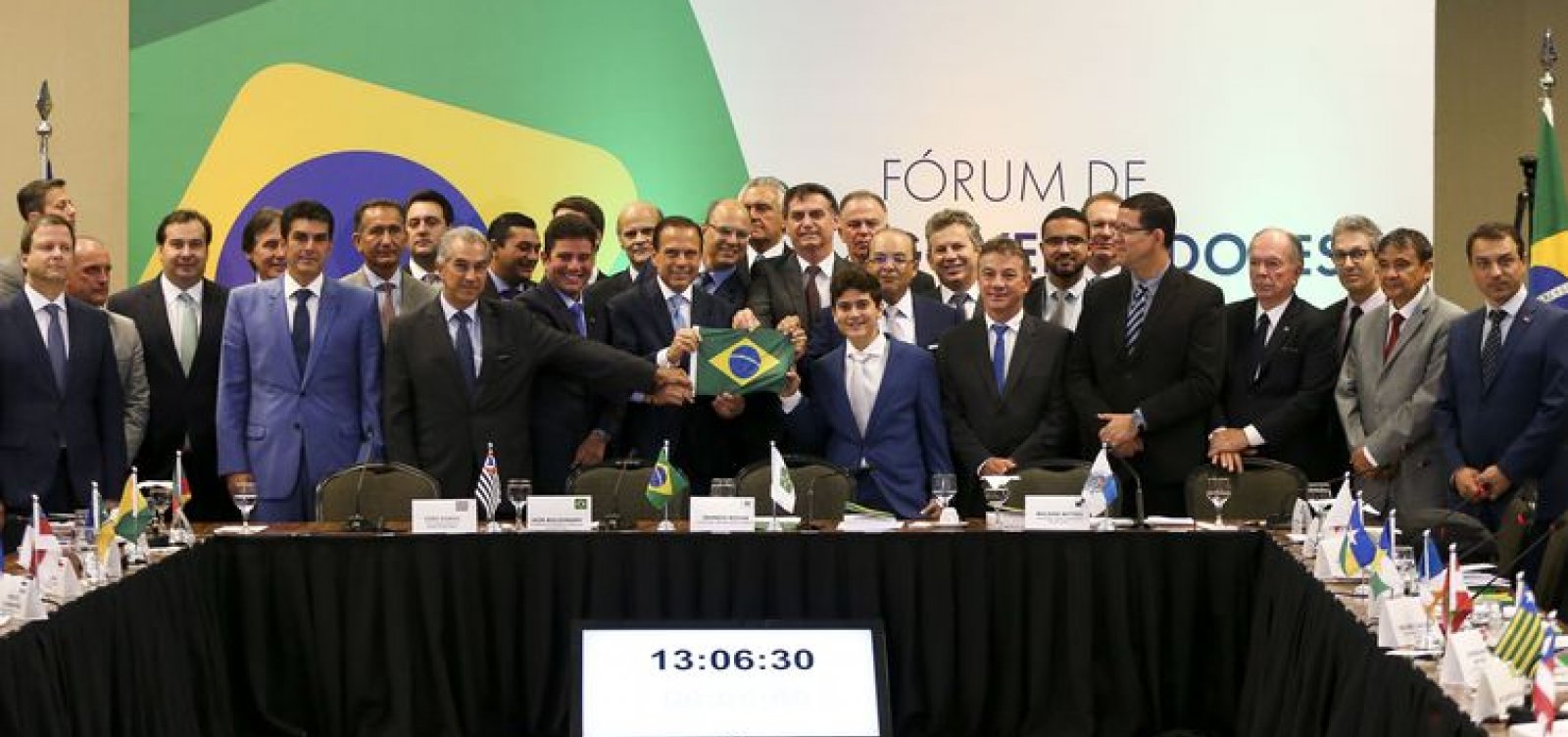 [Bolsonaro deve se reunir com governadores do Nordeste na próxima semana]