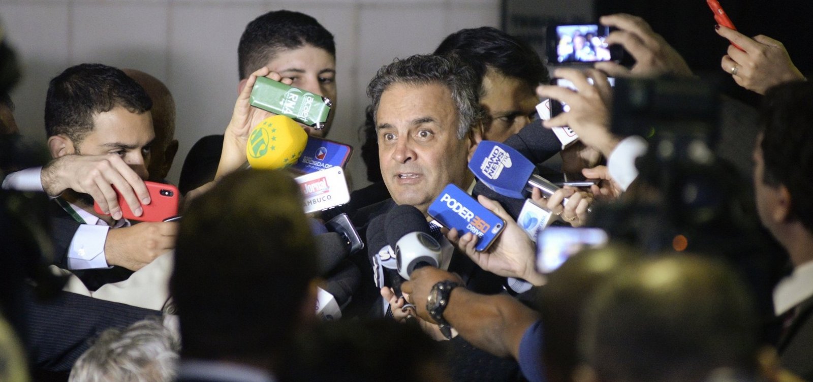[Propina foi entregue em caixas de sabão para primo de Aécio Neves]