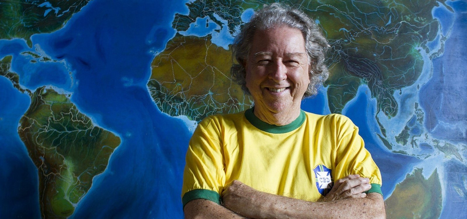 [Criador da camisa da seleção brasileira morre aos 83 anos]