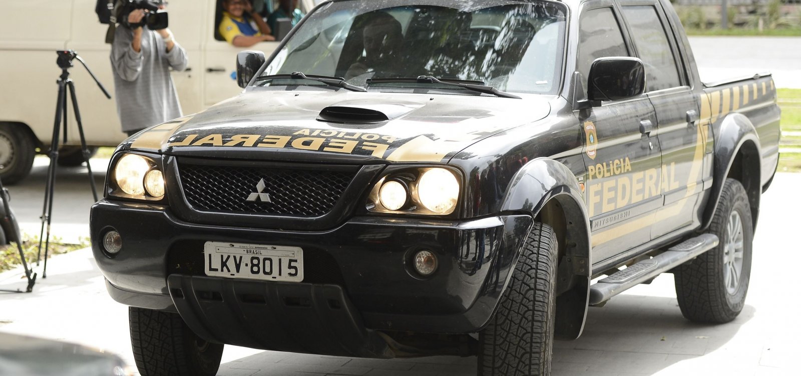 [PF faz operação em Salvador e prende integrante de máfia italiana ]