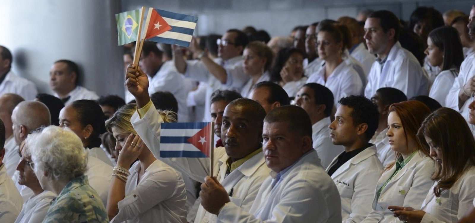 [Mais Médicos abrirá inscrições para profissionais formados no exterior]