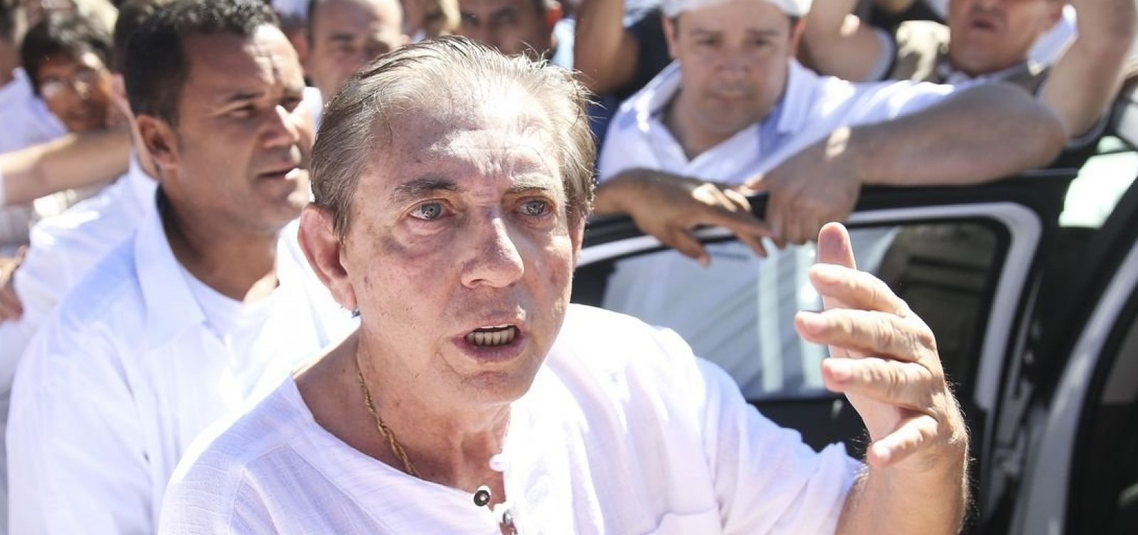 [Polícia já procurou João de Deus em mais de 20 locais, diz Folha]