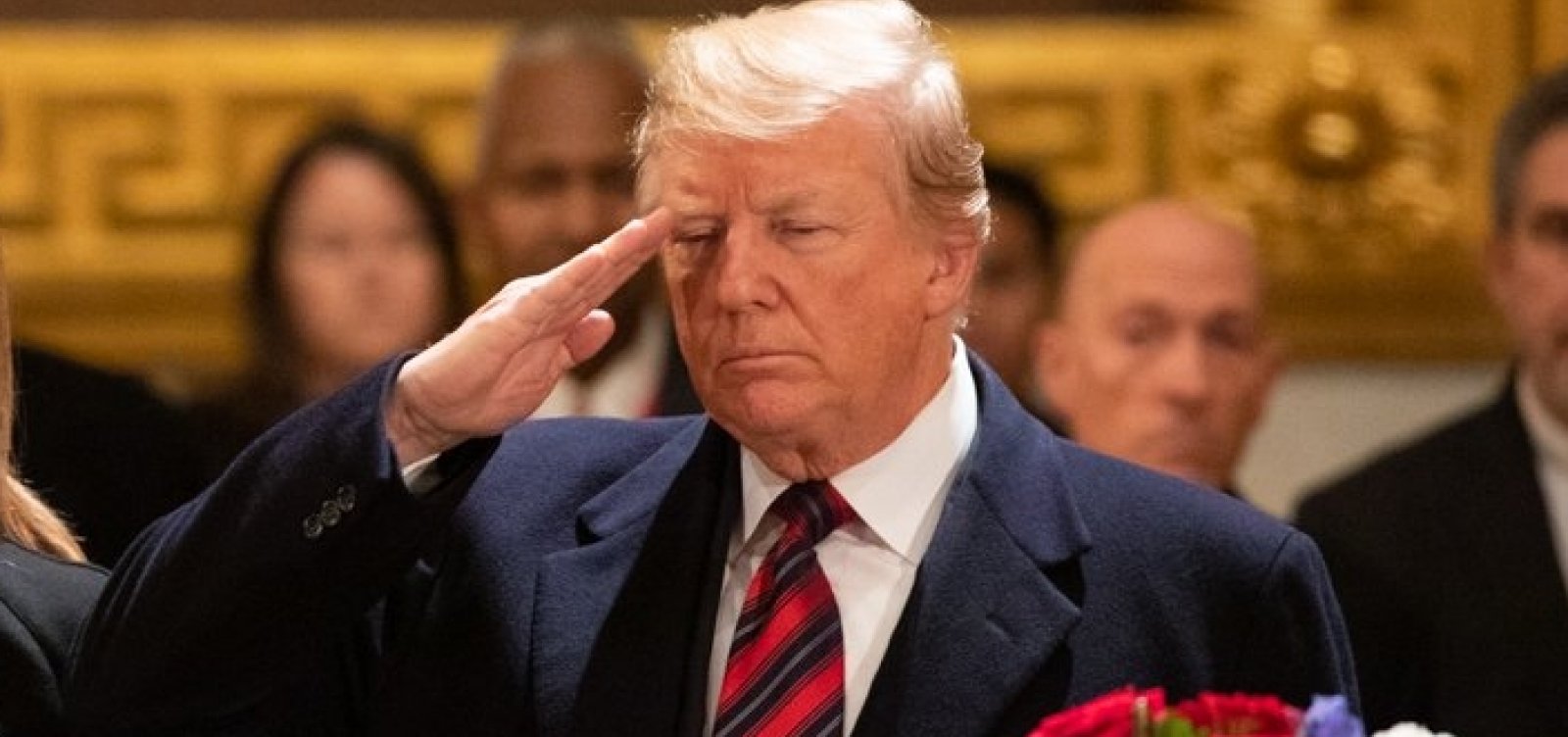 [Elogiado por Bolsonaro, Trump não comparecerá à cerimônia de posse]