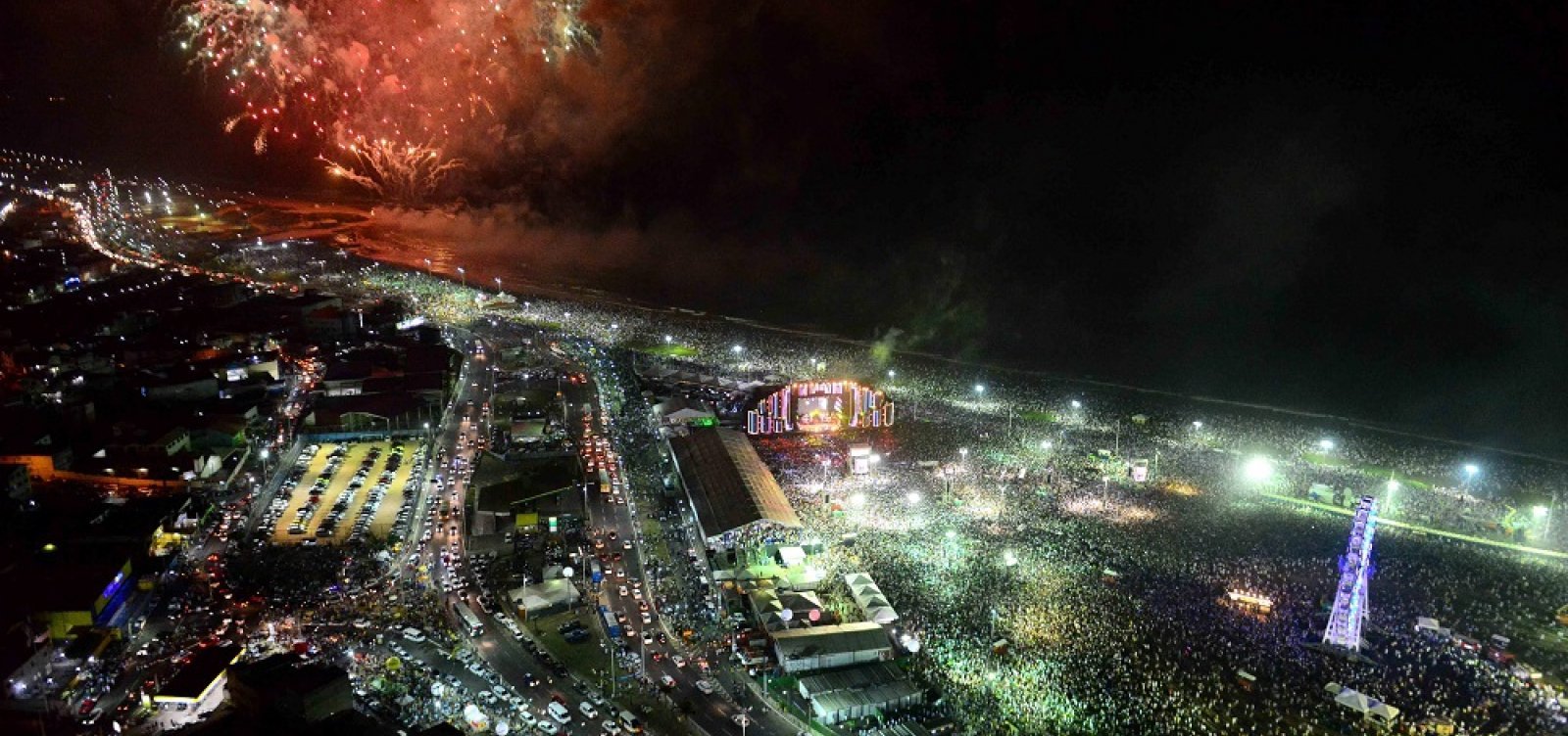 [Montagem de estrutura do Festival Virada Salvador já está em fase final]