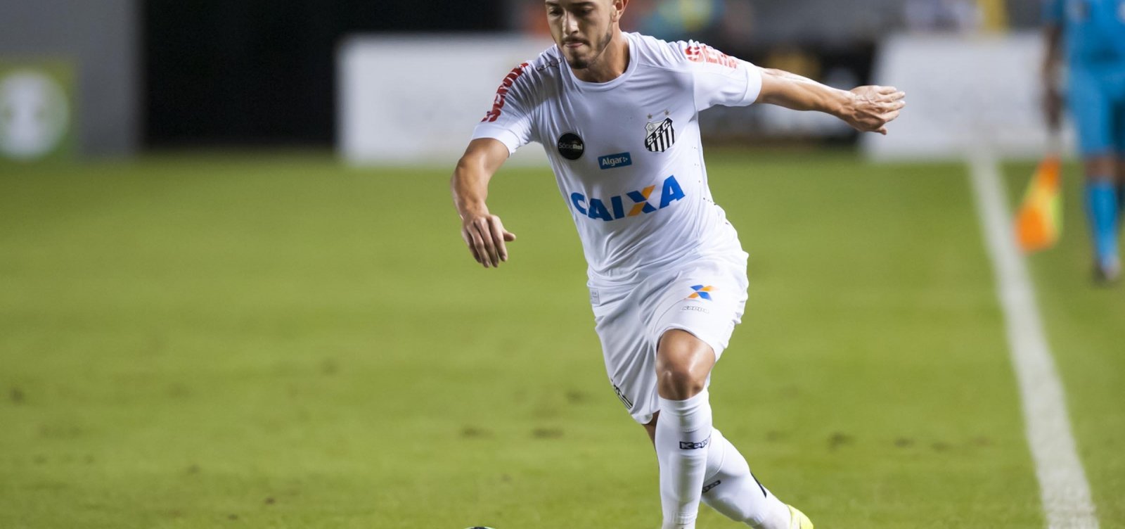 [Empresário de Jean Mota garante acerto com Bahia, mas Santos nega]