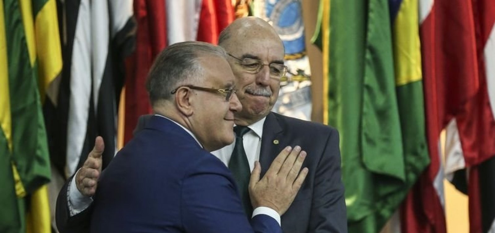 [Ministro da Cidadania promete pagar 13º do Bolsa Família já este ano]