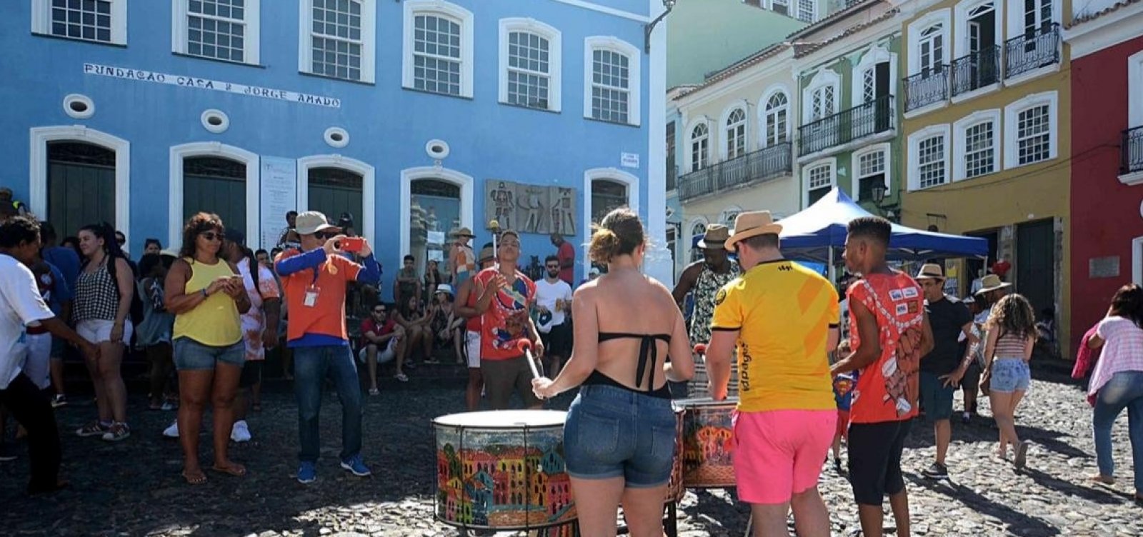[Salvador deve receber 3,7 milhões de turistas até março]