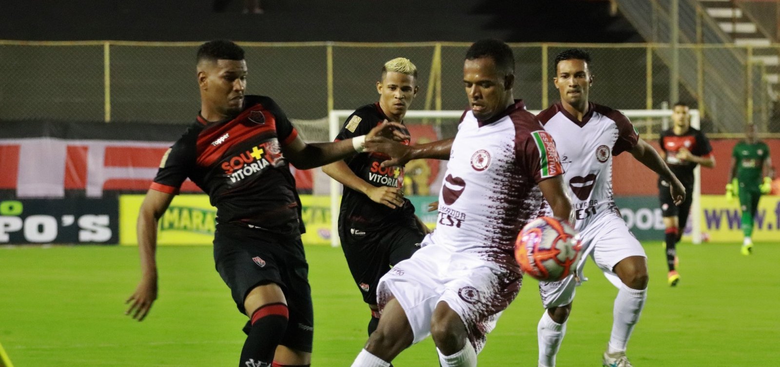 [Vitória fica no empate em 1 a 1 com o Jacuipense]