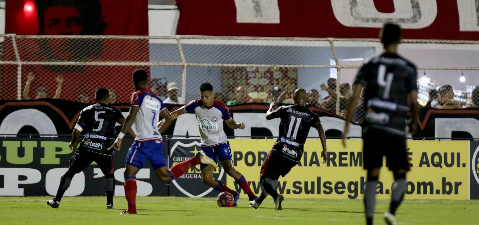 [Presidente do Bahia reclama da arbitragem após empate em Alagoinhas]