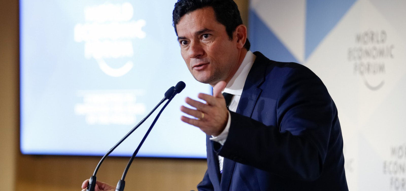 [Ala do Congresso quer incluir punição a abuso de autoridade no pacote de Moro]