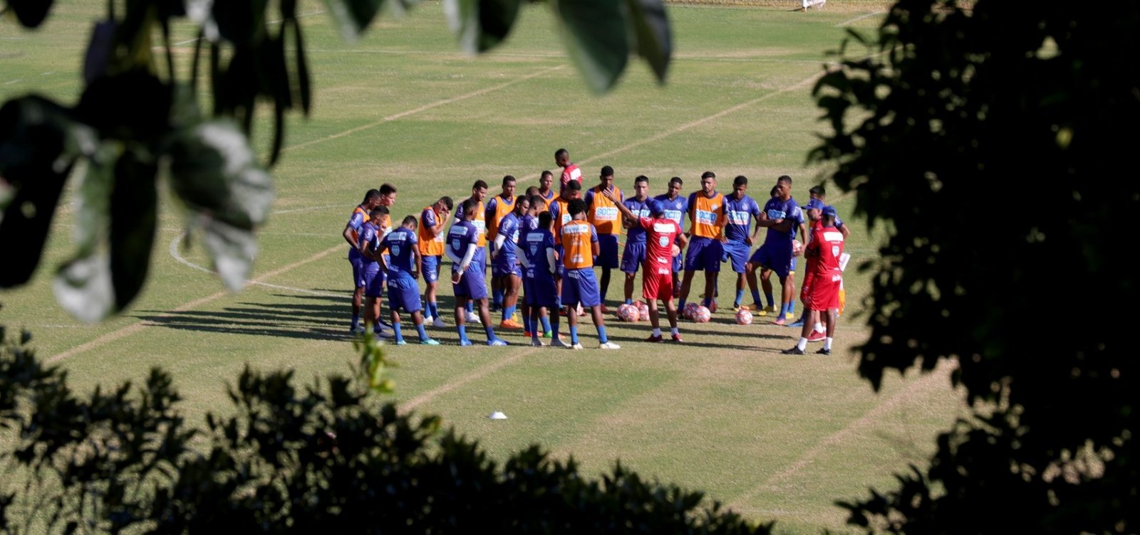 [Bahia se prepara para maratona de seis jogos fora de Salvador]