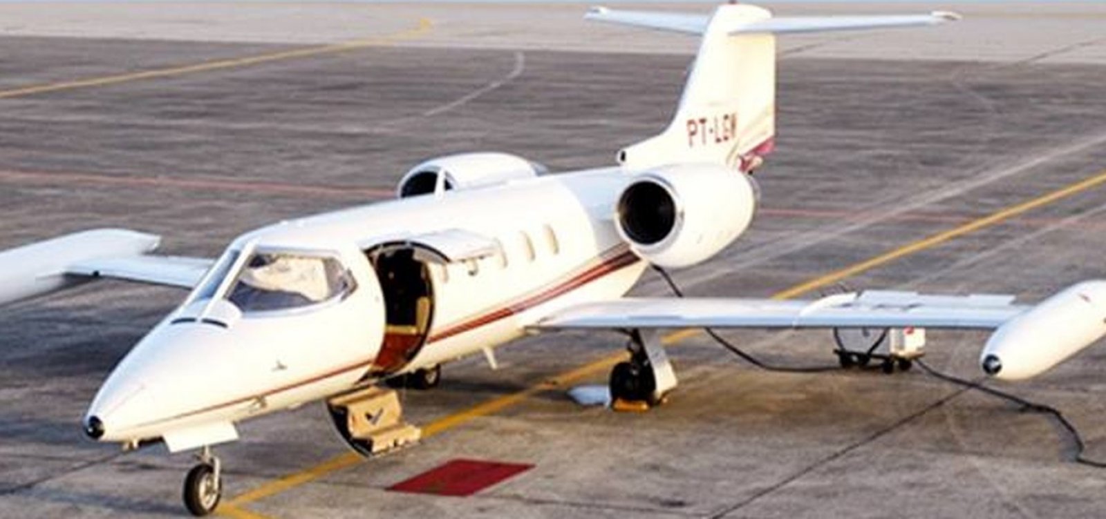 [Governador Romeu Zema coloca avião do estado à venda em redes sociais]